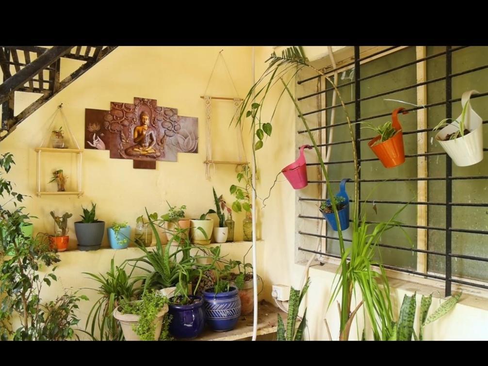 Shree Vinayak Guest House Uddzsaín Kültér fotó